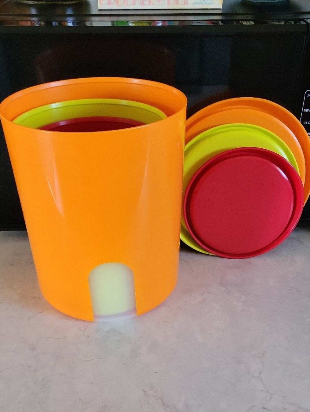 Tupperware Food Storage - Picture 3 of 3